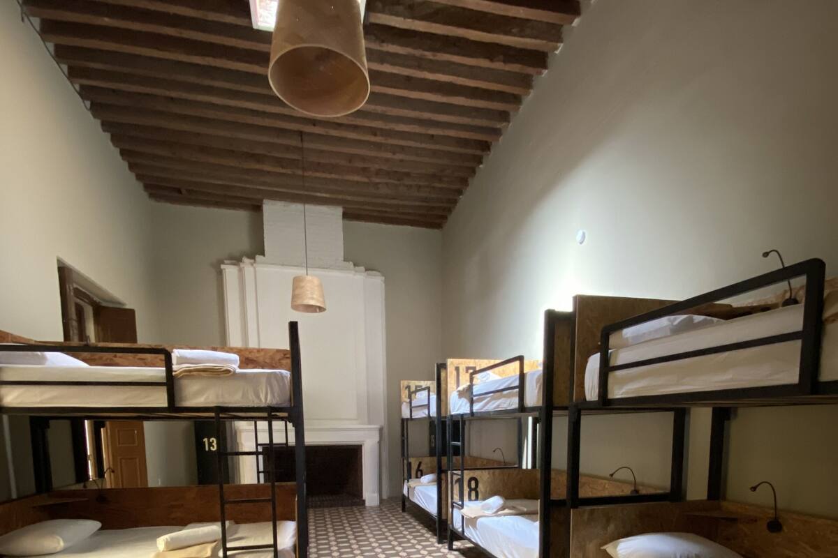 Basic Shared Dormitory, Mixed Dorm