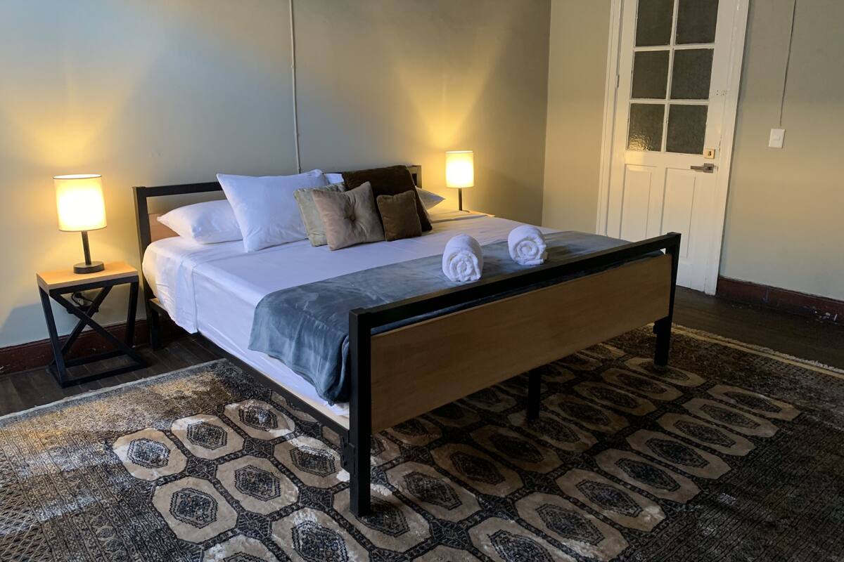 Deluxe Room, Balcony