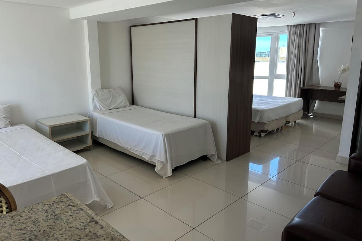 Suite superior | 1 dormitorio, escritorio, espacio para trabajar con un portátil