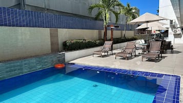 Outdoor pool, pool loungers
