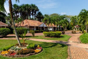 Standard Quadruple Room | Exterior