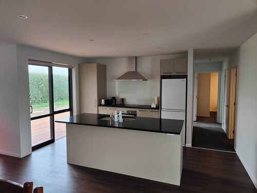 Spacious 6-Bedroom Home with Mountain Views, WIFI, Decks & Ample Parking