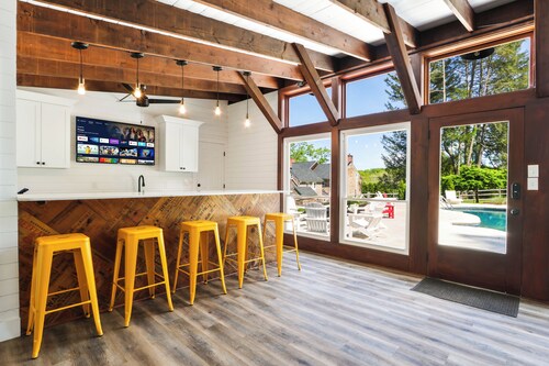 Historic Country Estate with Fabulous Pool & Pool House!