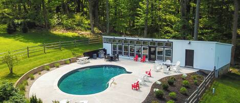 Udendørs pool, opvarmet pool