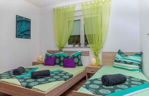 1 bedroom, WiFi - Holiday apartment with air conditioning and roof terrace (Dramalj)
