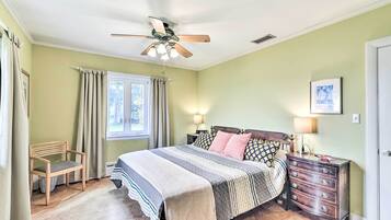 4 Schlafzimmer, Schreibtisch, WLAN, Bettwäsche