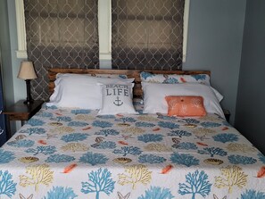 3 bedrooms, free WiFi, bed sheets