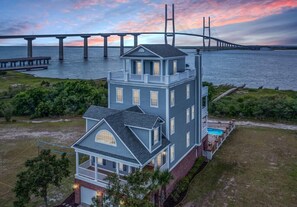 Exterior - ☀️Picturesque Views💥Game room👙Pool & Hot Tub (Brunswick)