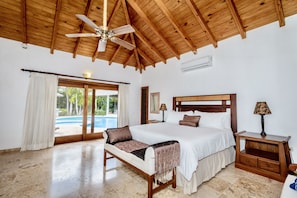 5 bedrooms, in-room safe, iron/ironing board, travel crib