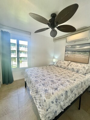 2 dormitorios, escritorio, wifi gratis y ropa de cama
