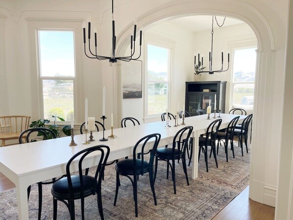 Dining - Edna Estate Modern Victorian, Sleeps 17, Hot Tub, by SLO Cal Stays (San Luis Obispo)