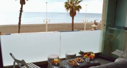 MALAGA BEACHFRONT PARADISE