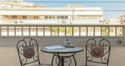 NETANYA, Hertzl, 3 comfortable rooms, completely renovated, with balcony..........