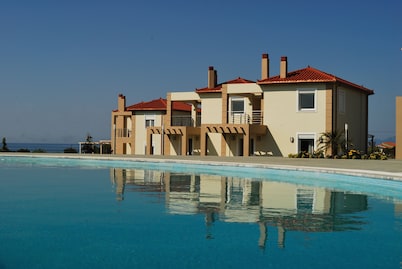 Antonios Village