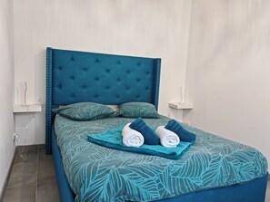 2 chambres, fer et planche à repasser, lit parapluie, Wi-Fi gratuit