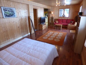 Free WiFi - Cozy 50m² Studio for 2, Ski-In/Ski-Out in Chinaillon (Le Grand-Bornand)