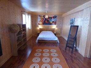 WiFi (無料)