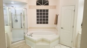 Combined shower/bathtub, jetted bath, hair dryer, towels - Exclusive 2850 sf Pool Home near Perdido Beaches & NAS, Heated Pool, 2 Masters! (Pensacola)