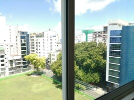 高级双人房 | 办公桌、熨斗/熨板、免费 WiFi、床单