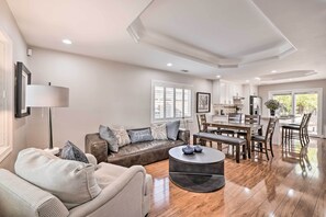 TV - Walkable Family Home Near Levi's Stadium! (San Jose)