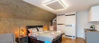 Two bedroom modern apartment near the airport