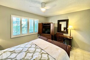 2 bedrooms, Internet - Ocean Gallery beach relaxation at it's best!! (Saint Augustine)