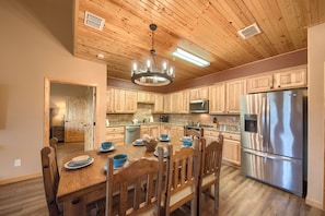 Private kitchen - Old Mills Resort OM A6 3 Bedroom Condo by RedAwning (New Braunfels)