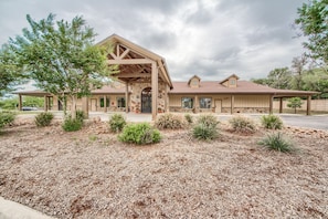 Appart'hôtel, 2 chambres | Extérieur