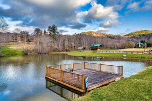Property grounds - MajesticViews!~Hot Tub~GameRoom~PoolOpen! (Sevierville)