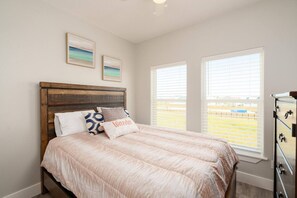 4 soveværelser, skrivebord, strygejern/strygebræt, gratis Wi-Fi