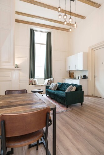 1001 Nights Boutique Lofts 7