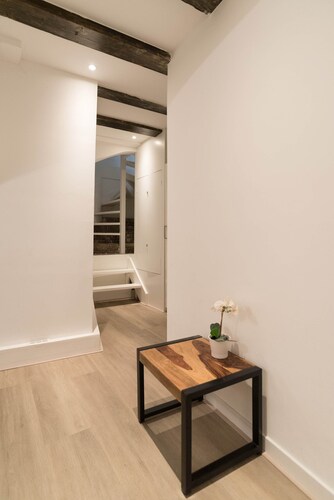 1001 Nights Boutique Lofts 7