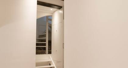 1001 Nights Boutique Lofts 7