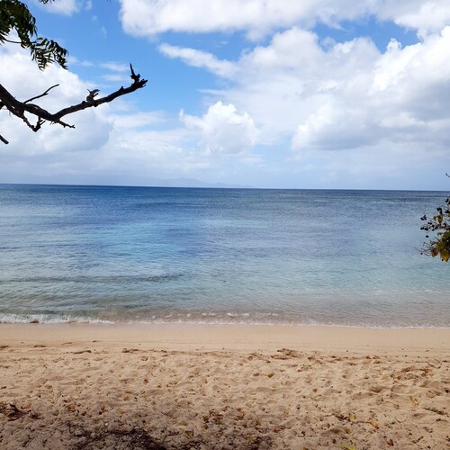 Villa not overlooked +private pool