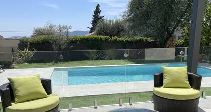 Renovated family home with secure swimming pool