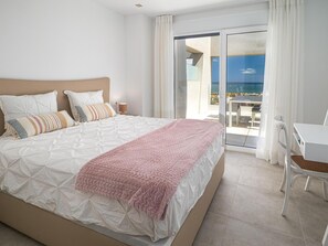 2 bedrooms, iron/ironing board, free WiFi