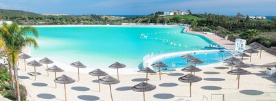 Alcazaba Lagoon 2165 Sophisticated
