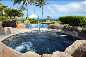 Piscine extérieure, piscine chauffée