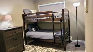 2 Schlafzimmer, kostenloses WLAN, Bettwäsche