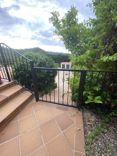 Weekly rental, villa Lloret de Mar with private pool, quiet area