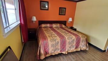 Håndklær, såpe, sjampo og toalettpapir