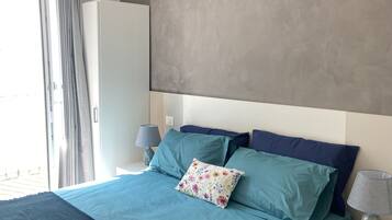 1 camera, ferro/asse da stiro, culla da viaggio, Wi-Fi gratuito