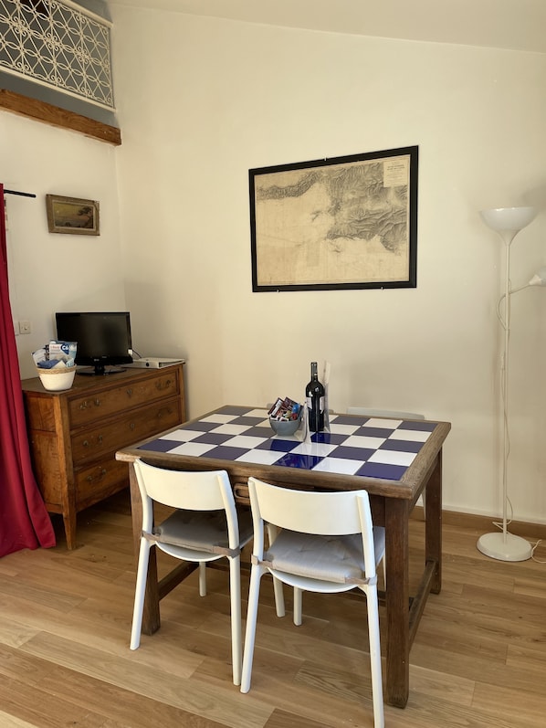 Dining - Le cabanon des pêcheurs (Ensuès-la-Redonne)