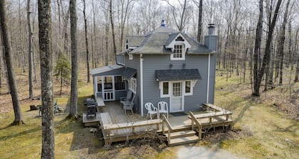 Eagles Nest Cottage in Egg Harbor, Door County, WI