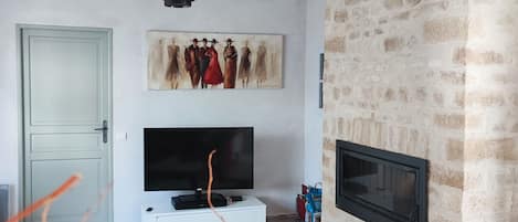 TV