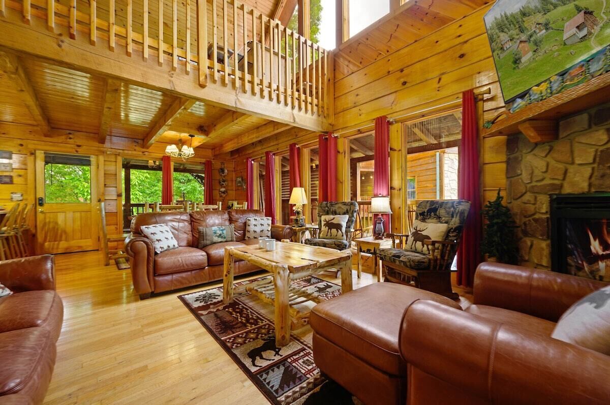 Free Dollywood Tix/A+Location/3Min2Pkwy/Spacious/