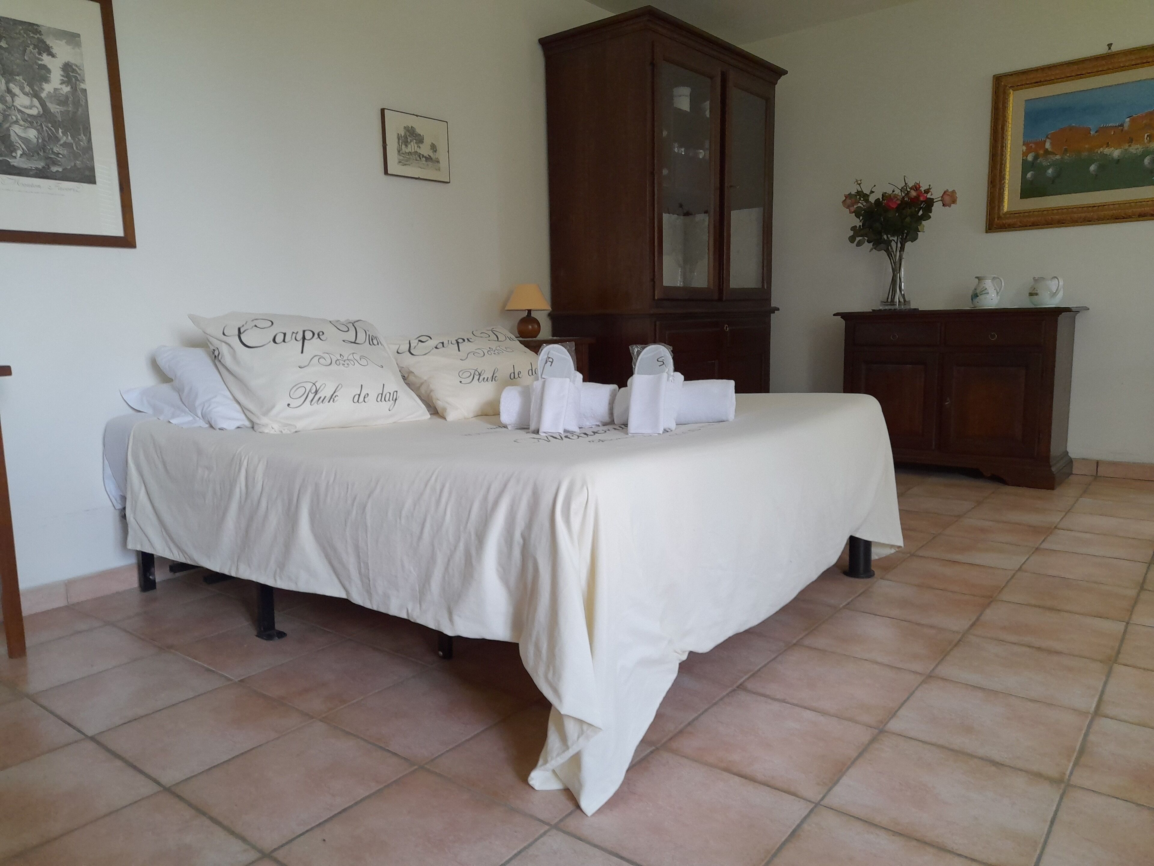 1 bedroom, travel crib, free WiFi, bed sheets