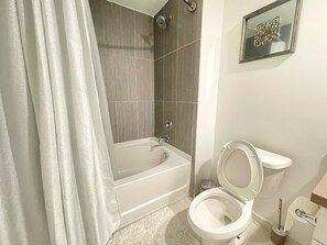 Bathtub
