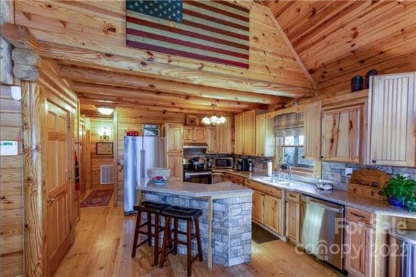 Frigorífic, microones, forn i placa de cuina