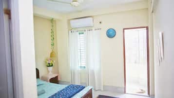 3 bedrooms, WiFi, bed sheets